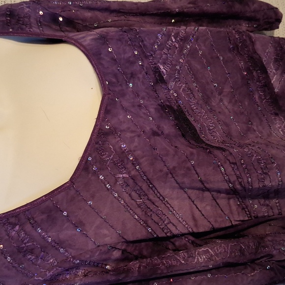 2 womens size xl shirts - Picture 2 of 4